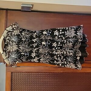 Adrianna Papell | Black Embroidered Fit and Flare Party Dress - size US 10